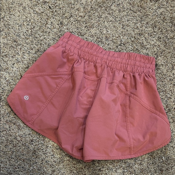 Lululemon Tracker Short V *4" - Picture 1 of 5
